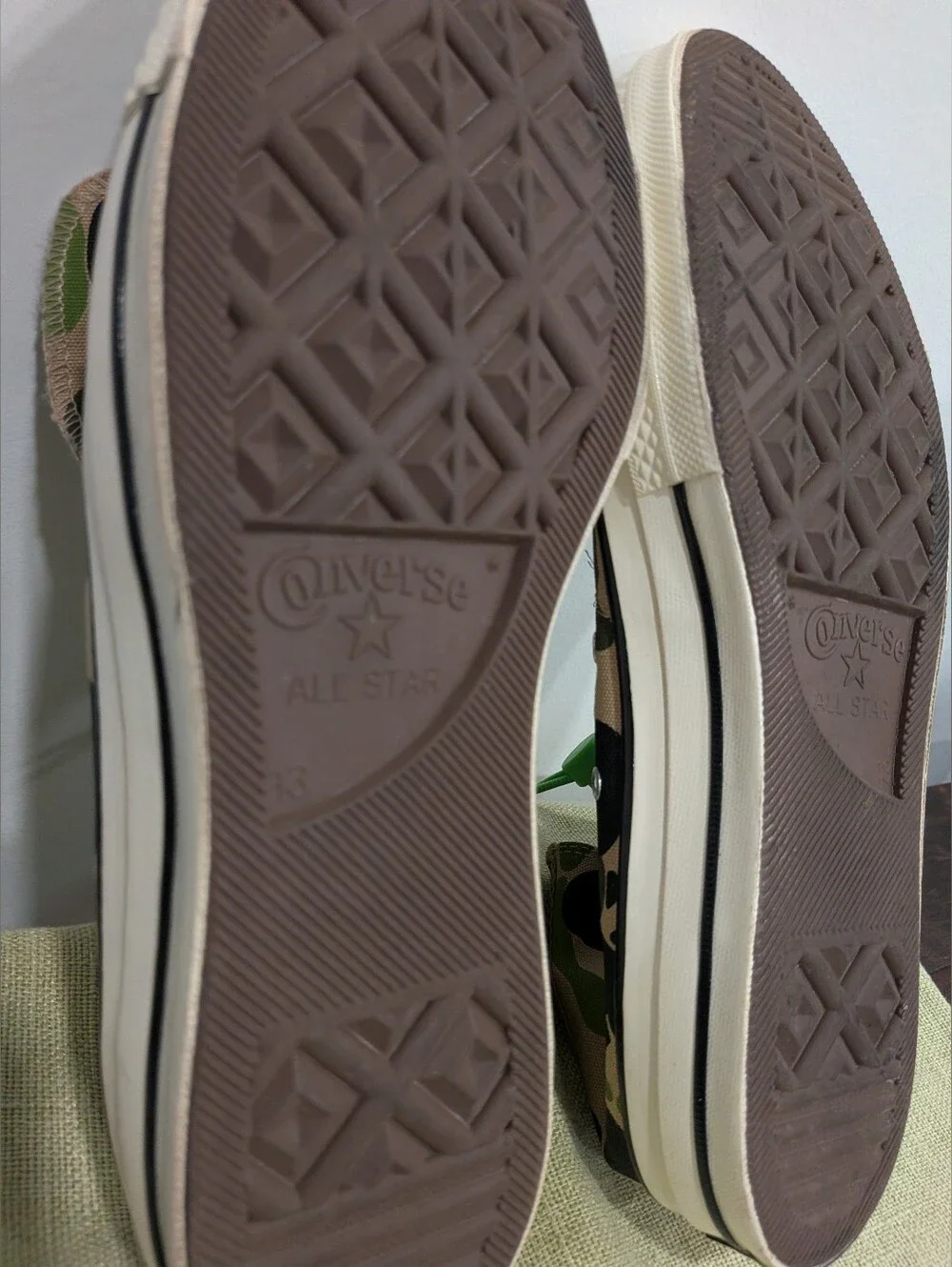 Clean Converse Chuck Taylor All Star Hi Men Size 13 Camo Athletic Shoes Sneakers - Picture 8 of 8
